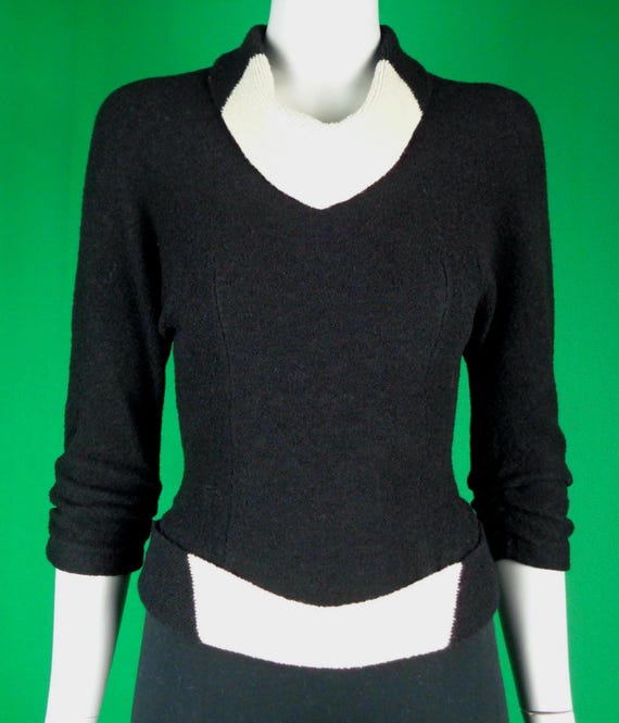 Vintage Jantzen Sweater Top: 1940s-50s Wool Blend Blouse, Size XS Pullover Black Off White