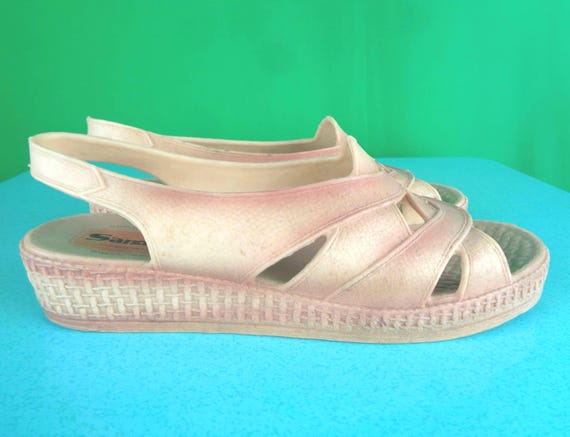 Vintage Retro Sandak Sandals Shoes Footwear Sling-backs Slip Ons Slides 60s 70s 6 1/2 Wedding Party Evening Coastal Beach Formal Casual Gift