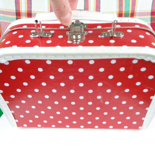 Vintage rétro adulte enfant enfants valise bagages sac à main sac à main des années 1950 des années 60 milieu du siècle Mod rouge blanc à pois Carryon poignée supérieure boîte de rangement