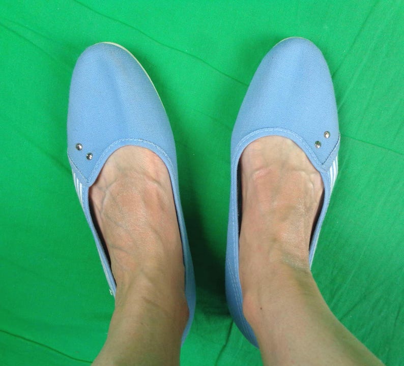 Vintage Funtreads Baby Blue & White Stripe Flats: 1970s Coastal Shoes - Size 7.5 Beach Footwear image 6