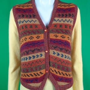 Vintage retro kleding kleding gebreide knopen trui vest top jaren 60 70 medium feestavond formeel casual cadeau bruin geel bordeaux blauw