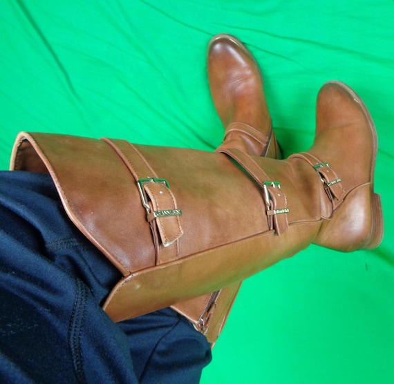 Gianni Bini Women  Belt Buckle Zip Riding Knee High Tall Flat Boots Footwear 7M Camel Brown Leather Wedding Party Evening Formal Casual Gift