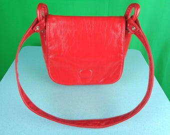 Vintage Rote Lack Umhängetasche, Calrelli 1960er-70er Jahre Schulter Messenger Handtasche Clutch Geschenk