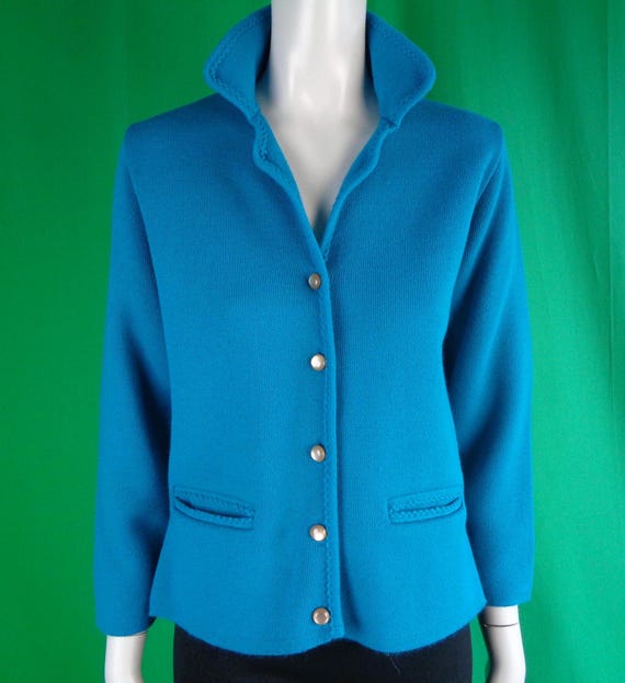 Vintage Retro Clothing Apparel Button Pocket Cardigan Sweater Top Knitwear 1950s 1960s Mid Century M Wool Teal Blue Formal Casual Party Gift