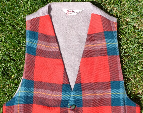 Vintage Retro Clothing Wool Vest Plaid Tartan Tow… - image 7