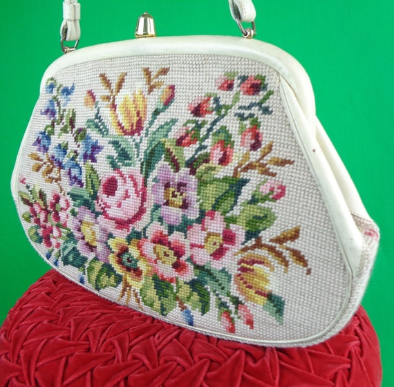 Vintage Retro Accessorie Tapestry Purse Handbag 50s 60s Mid Century Top Handle Petit Point Carpet Leather Wedding Party Evening Formal Gift