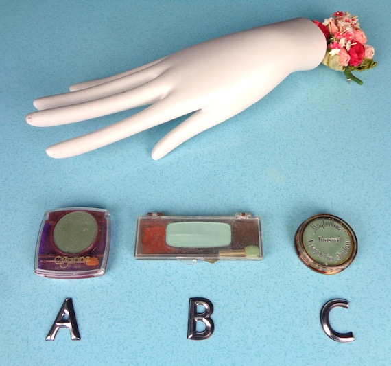 Vintage Green Eyeshadow: 1960s-70s Maybelline, Cezanne, Lee Ann Make-up Cosmetic Beauty Frosted Fern Sea