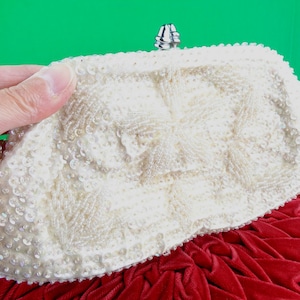 Vintage Retro Beaded Iridescent Ivory Clutch Purse Handbag 1950s 1960s Mid Century Wedding Party Evening Formal Gift Accessorize