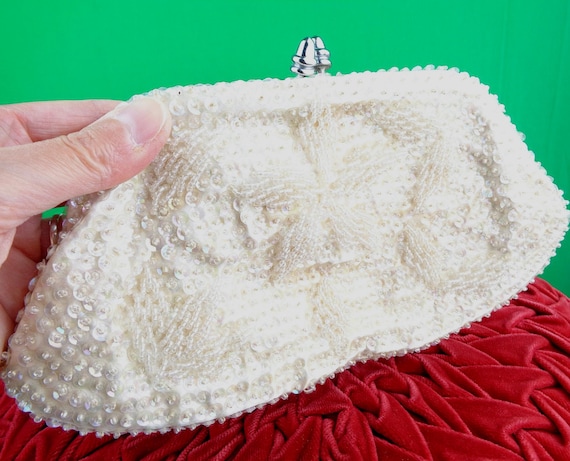 Vintage Retro Beaded Iridescent Ivory Clutch Purse Handbag 1950s 1960s Mid Century Wedding Party Evening Formal Gift Accessorize