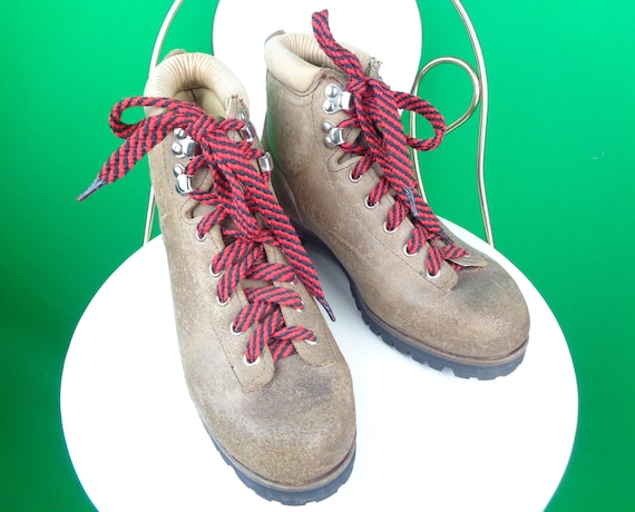 Accessori da donna per ragazze Stivali da trekking con punta in acciaio anni  '70 anni '80 Taglia 6 Euro 36 1/2 UK 4 Caviglia Lavoro Combattimento  Marrone Cravatta nera Pelle Vibram Lumber Jack -  Italia