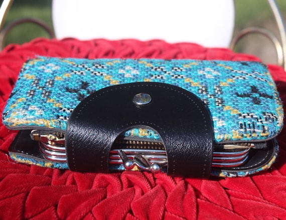 Vintage Retro Accessorie Wallet Coin Purse 1960s 1970s Mid Century Mod Carpet Tapestry Clutch Blue Yellow Wool Black Vinyl Gift