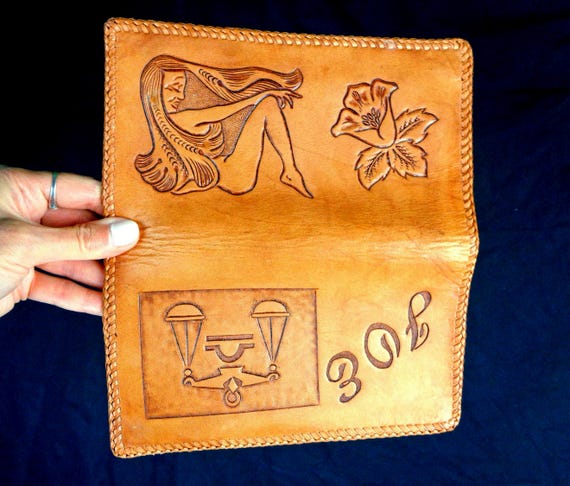 Vintage Retro Tool Money Wallet 1960s 1970s Clutch Nude Hawaiian Women Floral JOE October Brown Leather Accessorize Evening Party Gift