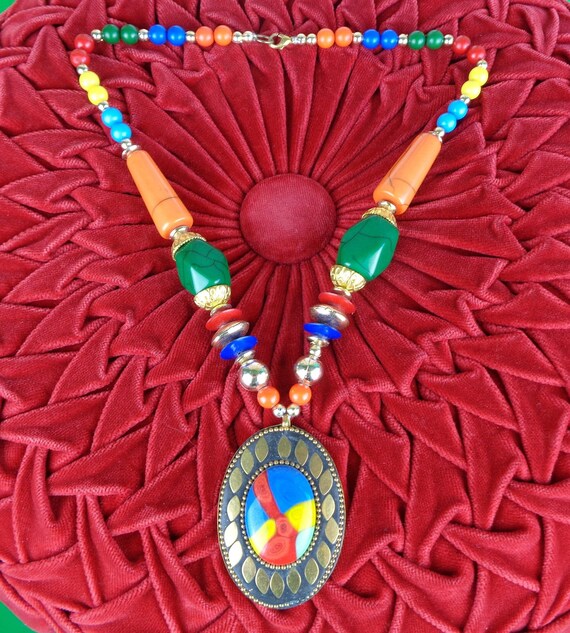Vintage Retro Handmade Bead Tribal Necklace LG Pendant Jewelry 1960s 1970s Statement Accessorie Wedding Party Evening Formal Casual Gift