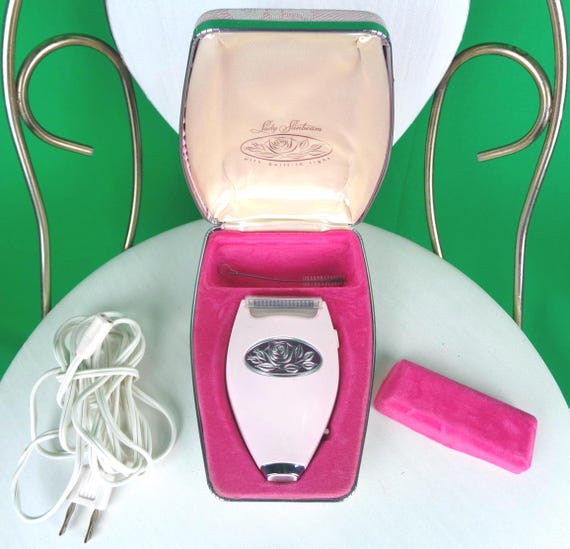 Vintage Retro Sunbeam Electric Light Pink Shaver Razor 1970s 71 Mid Century Storage Case Personal Care Grooming Tool Bath Beauty Party Gift