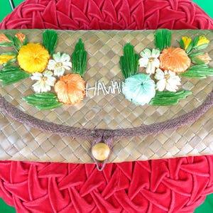 Vintage Retro Hawaii Bamboo Straw Rattan Clutch Purse Handbag 1950s 60s Mid Century Floral Brown Green Orange Wedding Party Gift Accessorize