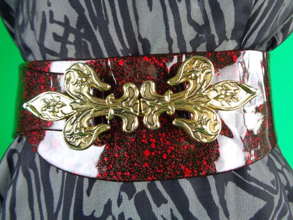 Vintage Red Patent Leather Belt: 50s 60s Mid Century Gold Fleur De Lis Accessory