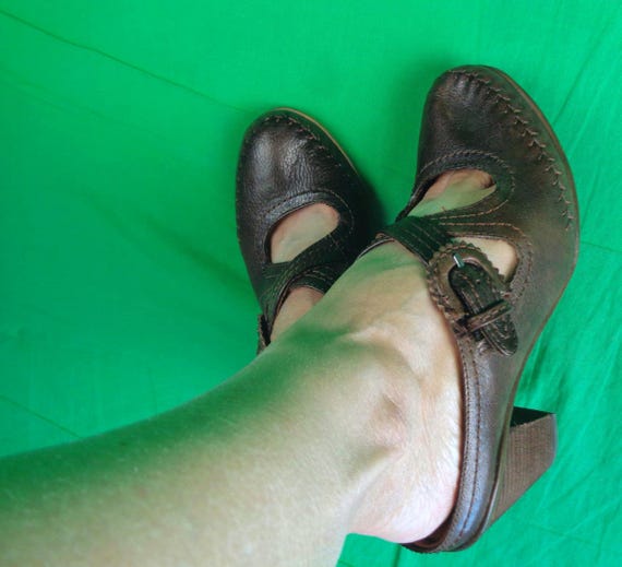 Vintage Naturalizer N5 Comfort Brown Leather Slip Ons Slides Shoes Footwear Pumps Heels 8 CA US Wedding Party Evening Formal Casual Gift