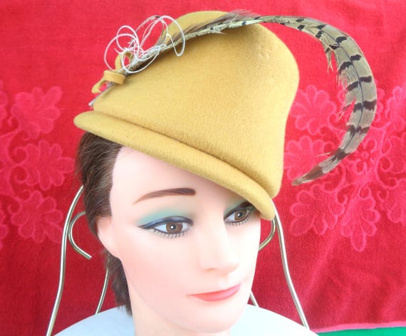 Vintage 1940s-50s Feather Hat, Yellow Wool Bucket, Glamour Felt Pheasant Mid Century Gift Accessory