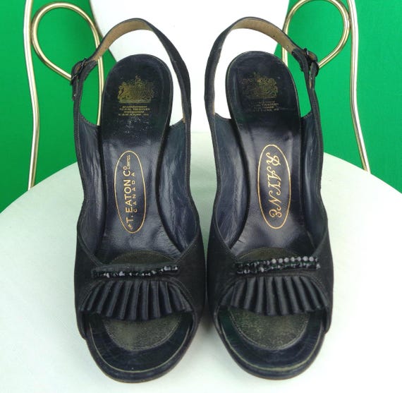 Vintage Retro Black Suede Pumps Shoes Strappy Slingback Footwear 1940s 50s Mid Century Heels US CAD 5 1/2 Wedding Party Evening Formal Gift