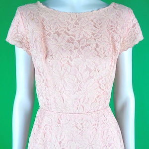 Vintage Retro Clothing Apparel Sheath Pencil Pink Blush Powder Lace Dress 50s 60s Mid Century S Wedding Party Evening Formal Prom Grad Gift