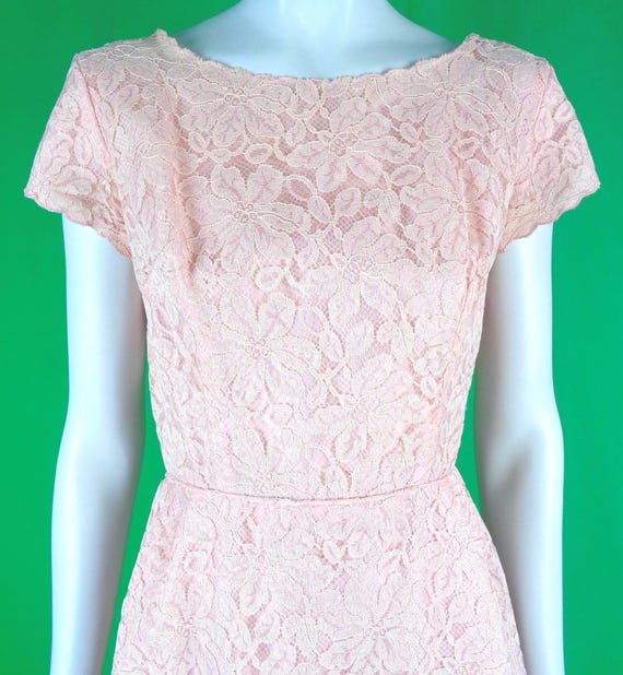 Vintage Retro Clothing Apparel Sheath Pencil Pink Blush Powder Lace Dress 50s 60s Mid Century S Wedding Party Evening Formal Prom Grad Gift