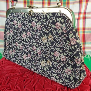 Vintage Retro Accessorie Tapestry Purse Handbag Clutch 1950s 60s Top Handle Floral Needle Petit Point Wedding Party Formal Evening Gift