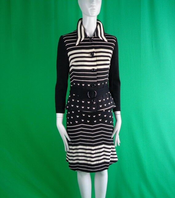 Vintage Retro Clothing Apparel Eva Fisher Couture Button Cardigan Sweater Top Skirt Suit Jacket Knitwear Jersey 60s 70s S Evening Party Gift