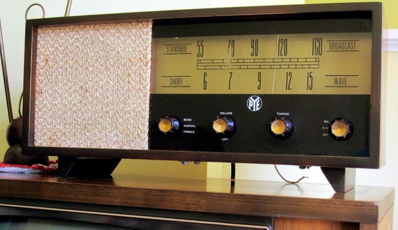 Vintage PYE Tube Radio: Mid Century Modern Accent Piece 1940s-50s Phonograph Standard Broadcast Short Wave
