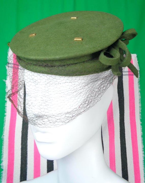 Vintage Retro Tilt Half Pillbox Veil Net Hat 1940s 50s WW2 Mid Century Wedding Party Evening Formal Gift Accessorie Army Military War Green
