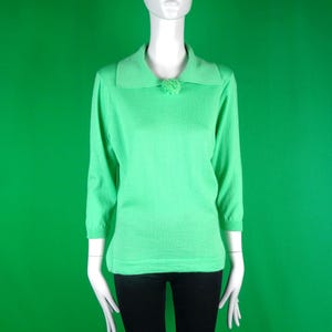 Vintage 1950s-60s Darlene Wolle Top: Grün Mid-Century 36 Medium Pullover Kragen Bommel Geschenk
