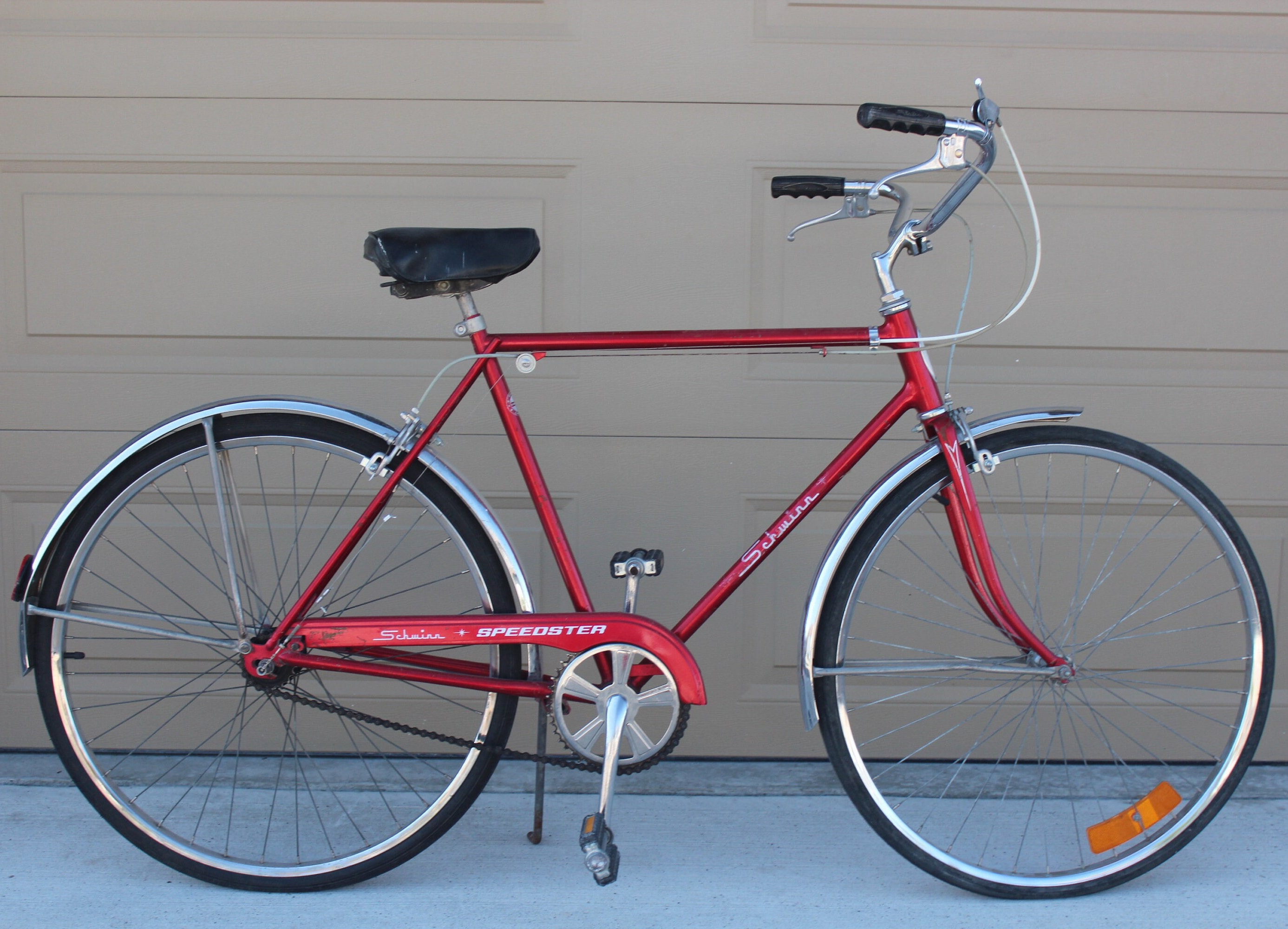 Schwinn red bike vintage hotsell