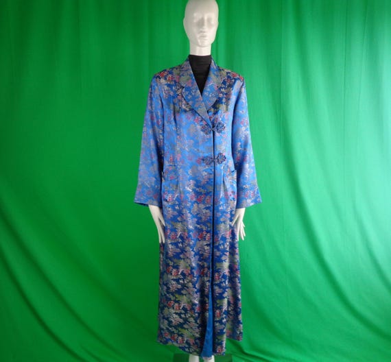 Vintage Retro Clothing Asian Silk Robe House Coat Nightwear Dress Gown Hostess 1940s 1950s Blue Pyjamas Chinoiserie Shanghai Cheongsam Gift