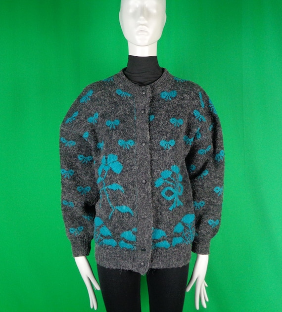 Vintage Retro Clothing Mohair Button Cardigan Sweater Top Knitwear Jersey 1970s 1980s XLarge Wool Gray Teal Blue Bows Pattern Casual Gift