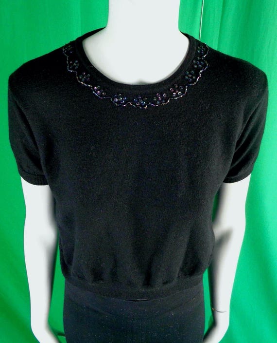 Vintage Retro Clothing Apparel Pullover Sweater Top Blouse 1940s 50s 38 M Cashmere Wool Black Crop Short Wedding Evening Formal Casual Gift