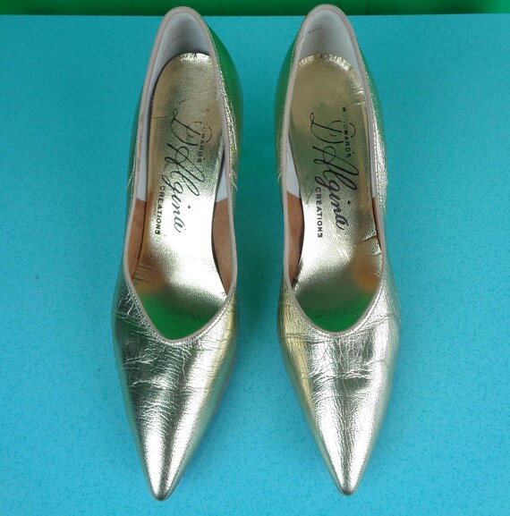 Vintage Retro Woodward Pumps Shoes High Heels Footwear 1950s 1960s Mid Century Gold Metallic CAN US 7 1/2 Wedding Party Formal Evening Gift