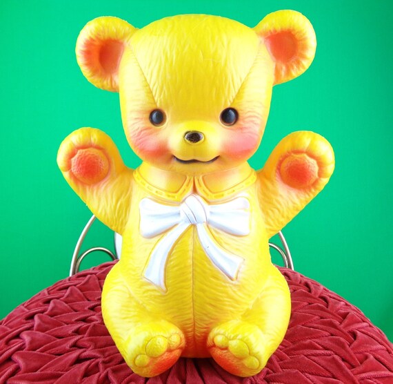 Vintage Retro 4D Regal Toy Teddy Bear Piggy Coin Money Bank 1960s 1970s Collectible Keepsake Memento Party Gift Yellow Orange White