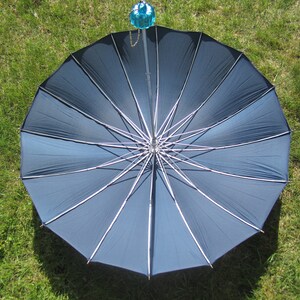 50s 60s Vintage Mid Century Retro Umbrella Womens Mens Rain Accessorie Parasol Navy Blue Nylon Plastic Metal Ring Chain Teal Handle Canpoy image 2