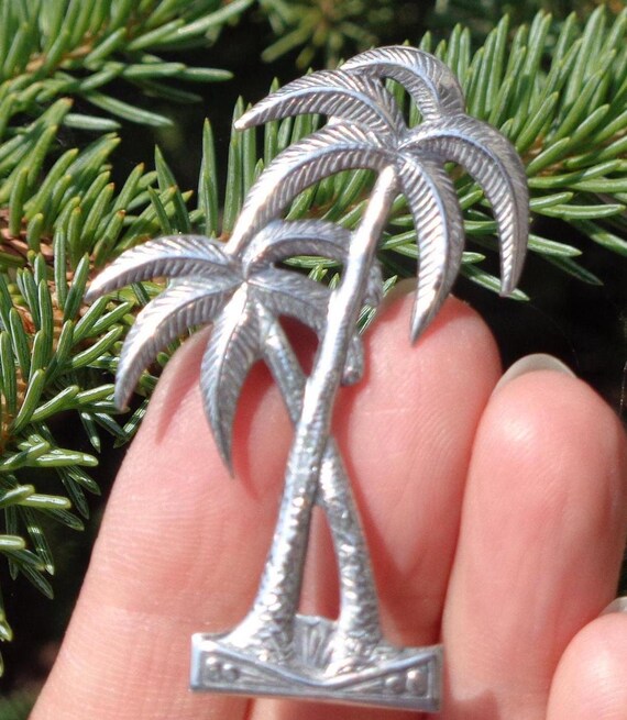 Vintage Retro Palm Tree Brooch Pin Sterling Silver Jewelry Small 1940s 1950s Mid Century Accessorie Keepsake Memento Wedding Party Gift