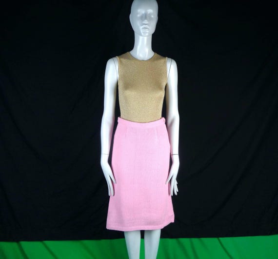 1960s Pink Knit Pencil Skirt: Holiday Knitwear Toronto, Orlon Acrylic Fibre Pastel Vintage Fashion