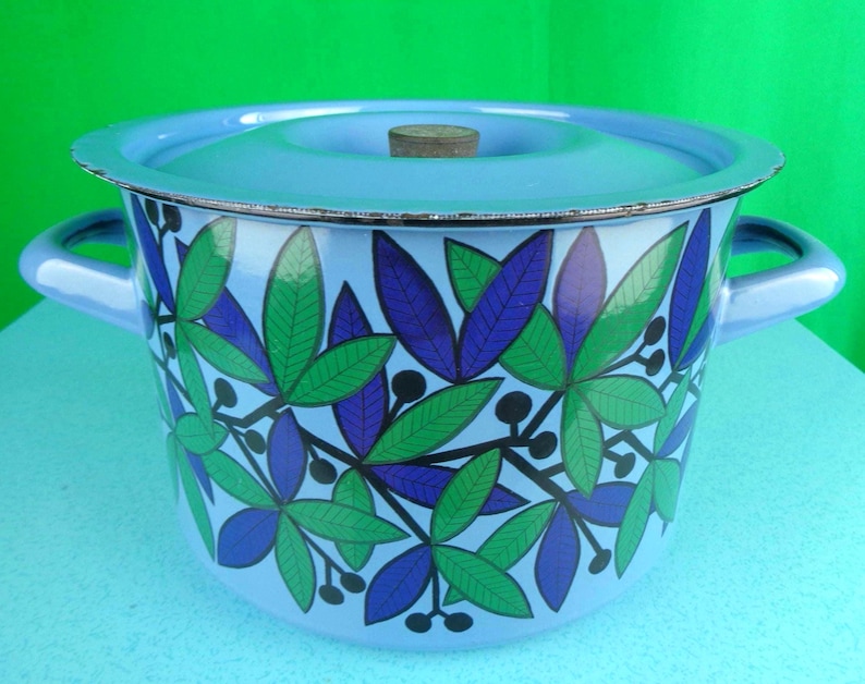Vintage Retro Finel Stock Pot: 1960-70s Finland Cookware Transfer-ware Leafy Enamel Kitchen Decor Gift image 1