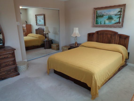 Vintage Retro Solid Yellow Chenille Bedding Spread Blanket Cover Quilt Comforter 1960s 1970s Mid Century Home Living Everyone Gift Canada