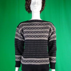 Suéter de punto trenzado vintage, ropa retro, suéter de los años 40 y 50, mediados de siglo, escandinavo, nórdico, noruego, lana, tallas S, negro, blanco, regalo