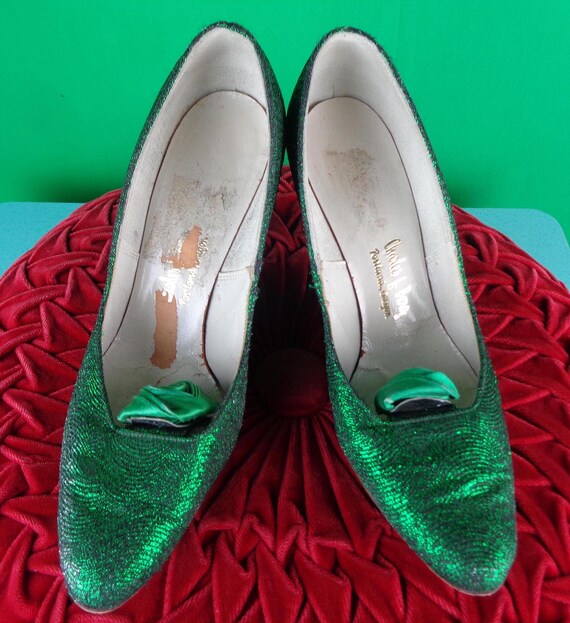 Vintage Retro Pumps Shoes Heels Footwear Slip-on 1950s 60s Mid Century 6 1/2 US CAN Green Wedding Party Evening Formal Gift Accessorie
