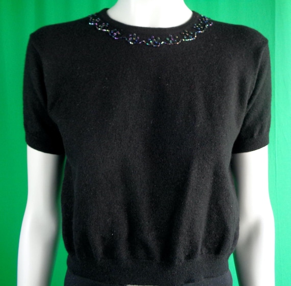 Vintage Beaded Collar Cashmere Blend Sweater, 1950s Cropped Top (M) Mid Century Pullover Blouse