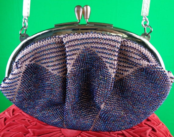 Vintage Retro Accessorie Bead Purse Handbag Clutch Pouch 50s 60s Mid Century Top Chain Handle Pink Purple Wedding Party Evening Formal Gift