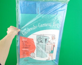 Vintage Retro Womens Girl Wardrobe Garment Bag Storage Clothing Garderobe Hanger Blue Vinyl Cover 1950s 60s Mid Century Room Home Live Decor