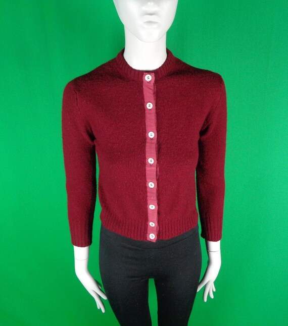 Vintage Retro Clothing Apparel Button Cardigan Sweater Top 1950s 1960s Mid Century XS Burgundy Wool Wedding Party Evening Formal Casual Gift