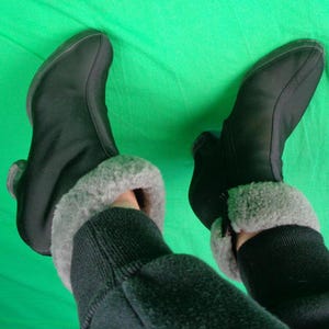Vintage Retro Goodyear Black Gray Shoe Covers Ankle Rubber Boots Booties 1940s 1950s Mid Century US CAN 6 Formal Casual Evening Party Gift