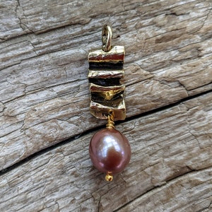 Pink Pearl Pendant, Big Pearl Pendant, Artisan Pearl Pendant, Rose Gold Pearl Pendant, Single Pearl Pendant, Pearl Pendant Necklace,