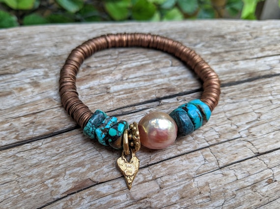 Elastic pearl deals bracelet